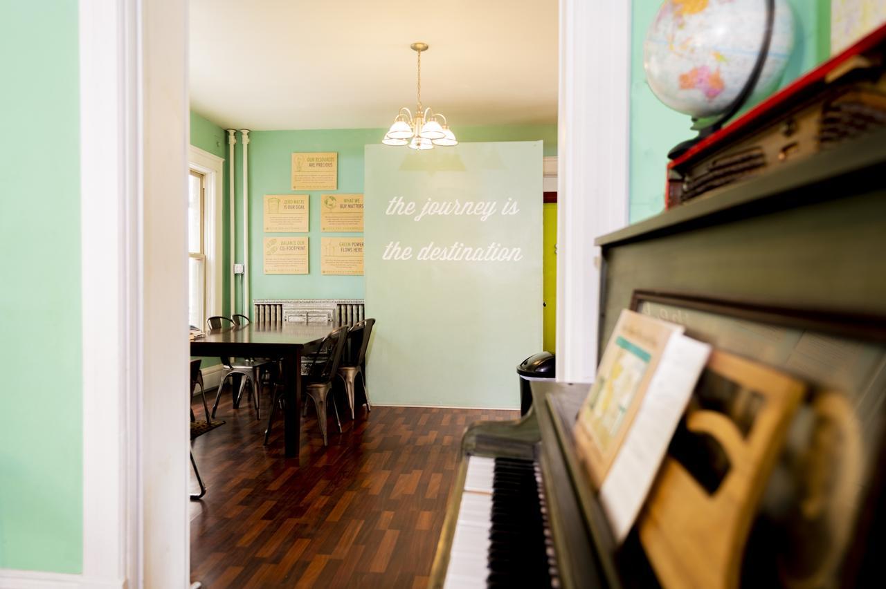 Albergue Hi -